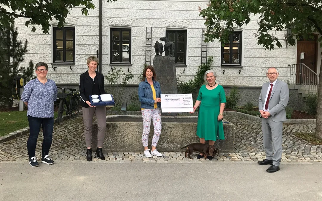 Kastulus-Bader-Stiftung spendet 2.800 Euro an Nachbarschaftshilfe